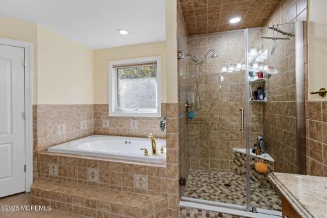 14 Conor Road Jackson NJ 08527