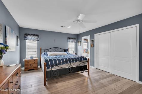 11 Sandhurst Court Toms River NJ 08757