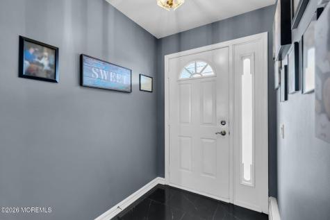 11 Sandhurst Court Toms River NJ 08757