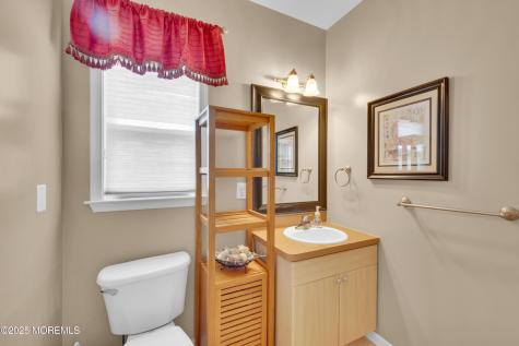 47 Lori Street Monroe NJ 08831
