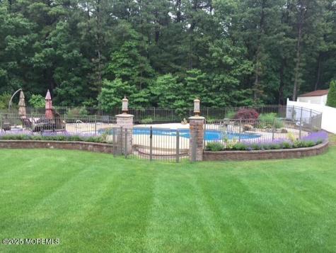 47 Lori Street Monroe NJ 08831
