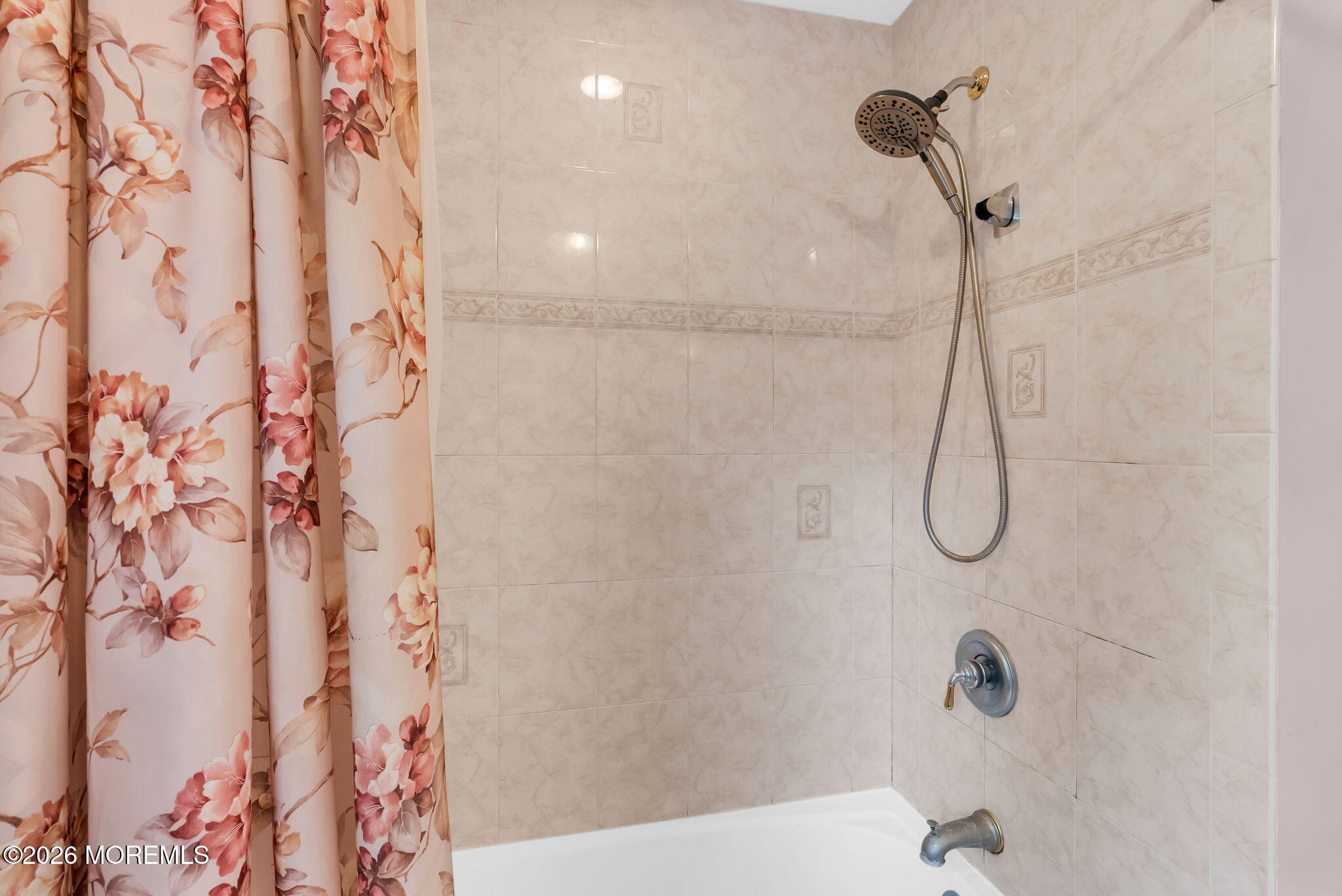 496 Elizabeth Street Oakhurst NJ 07755