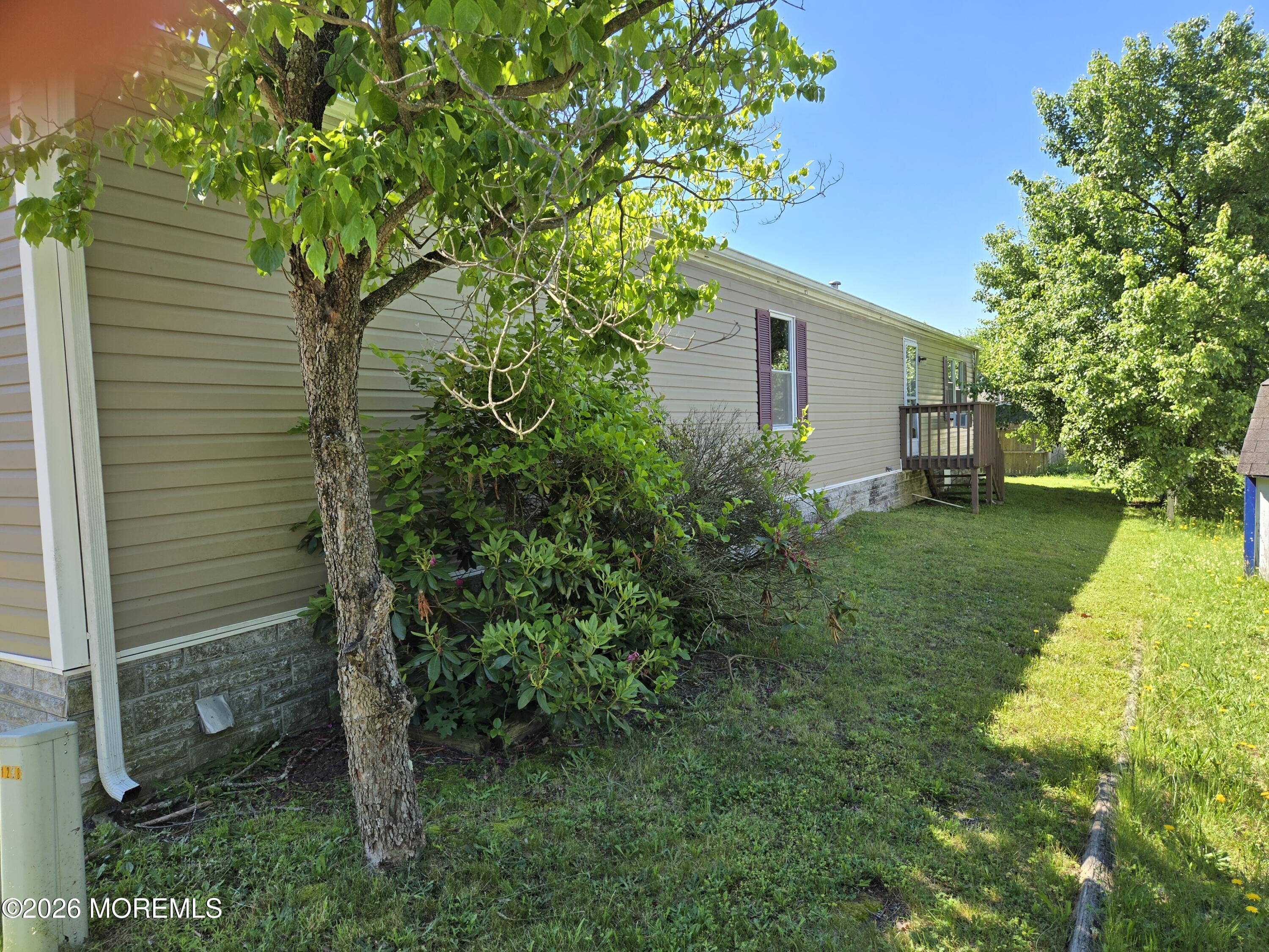 33 Ruffian Way Howell NJ 07731