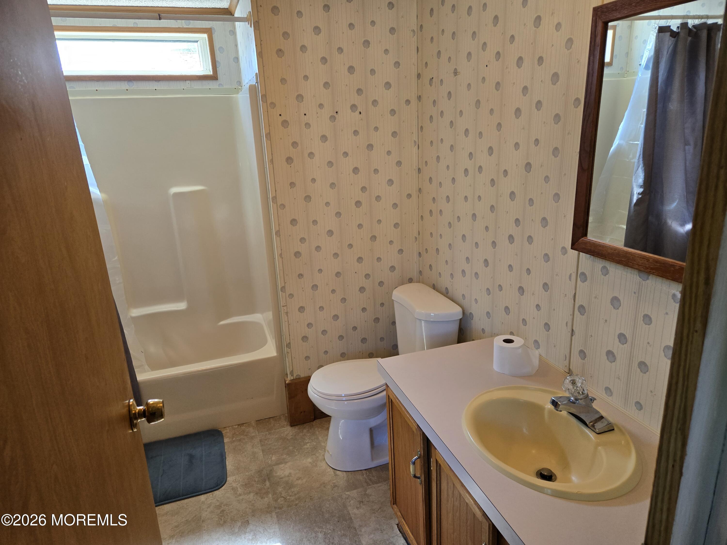33 Ruffian Way Howell NJ 07731