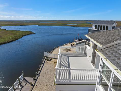 29 Toms Court Little Egg Harbor NJ 08087