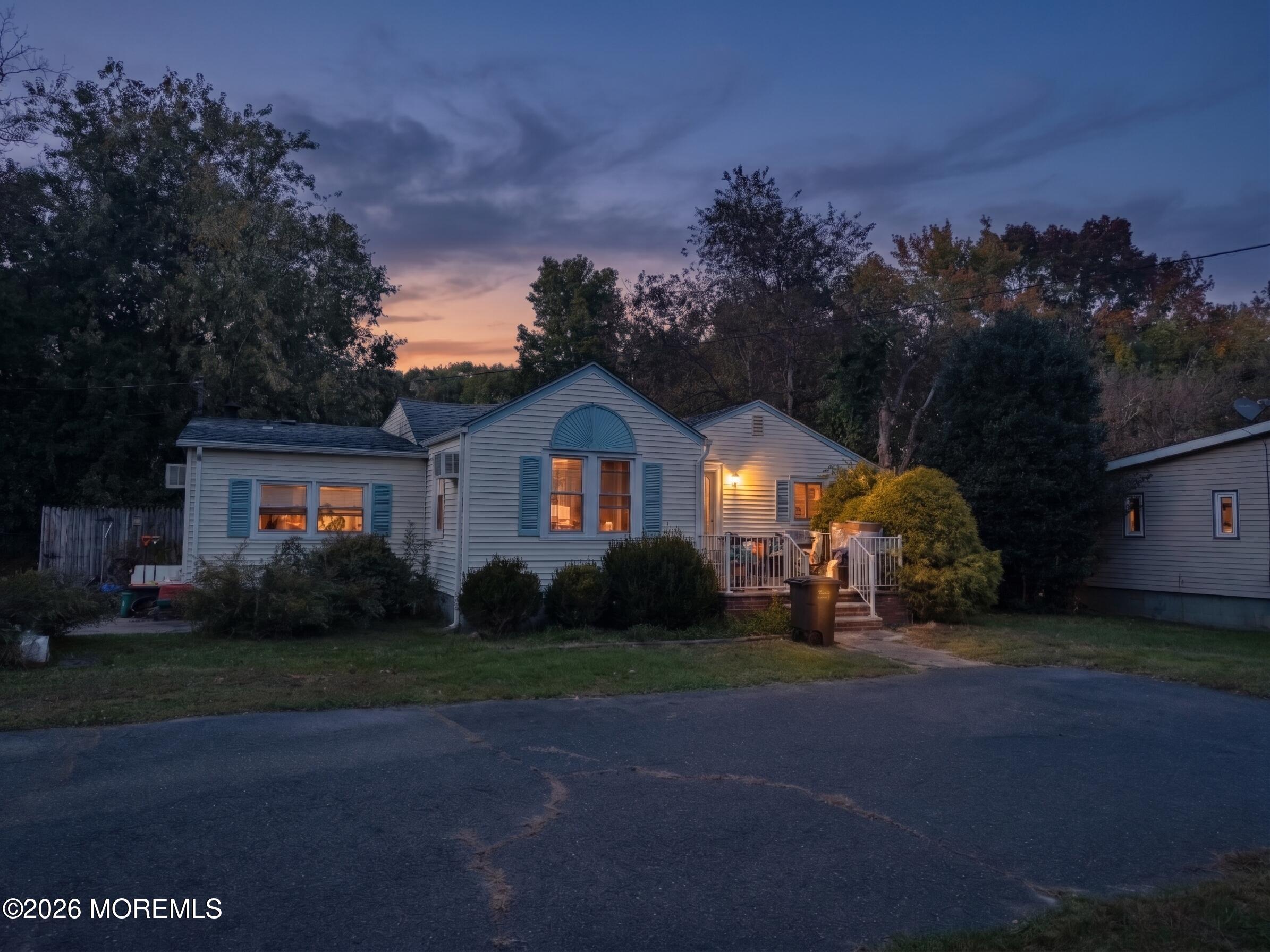 207 Lloyd Road Aberdeen NJ 07747