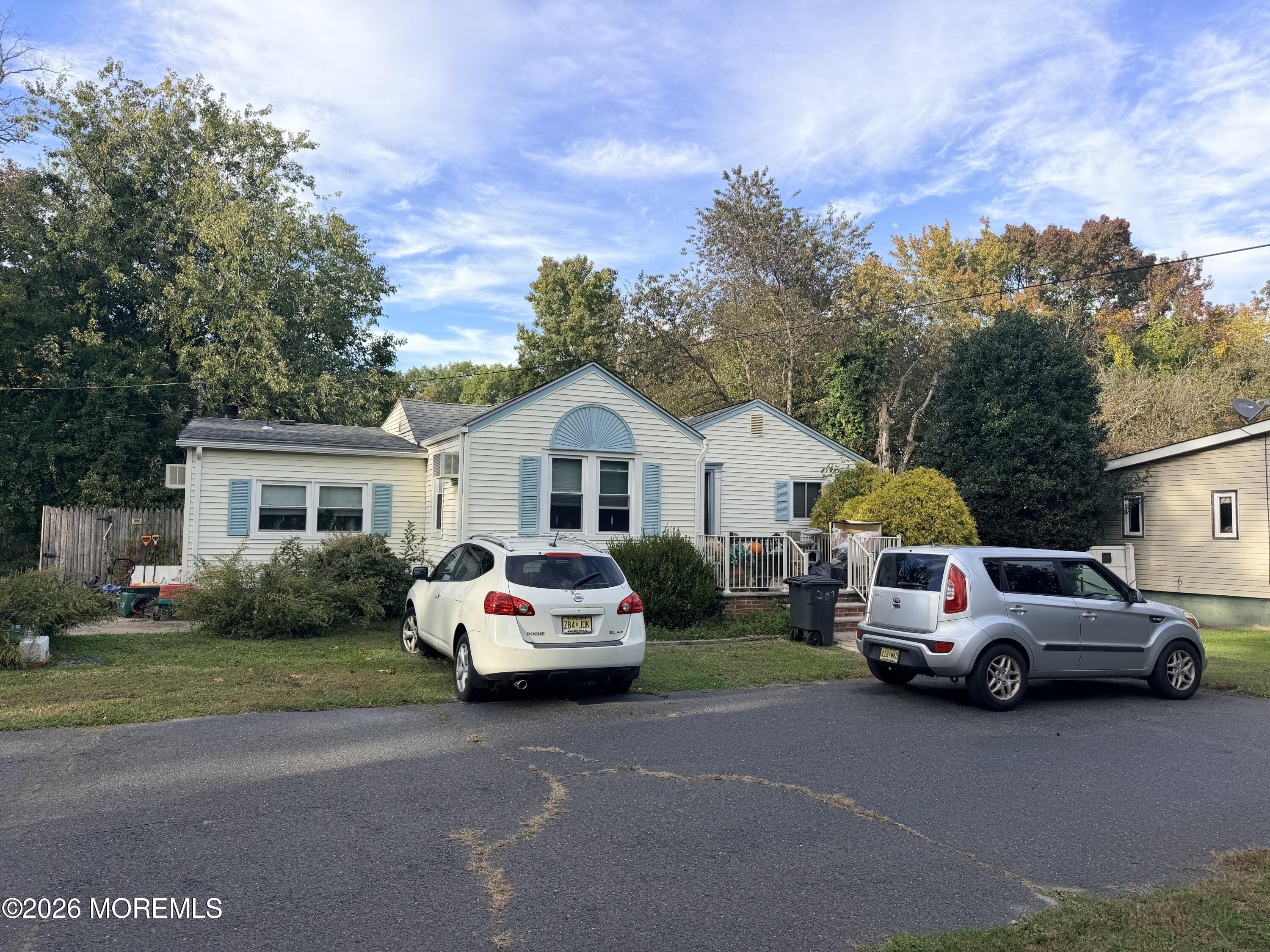 207 Lloyd Road Aberdeen NJ 07747