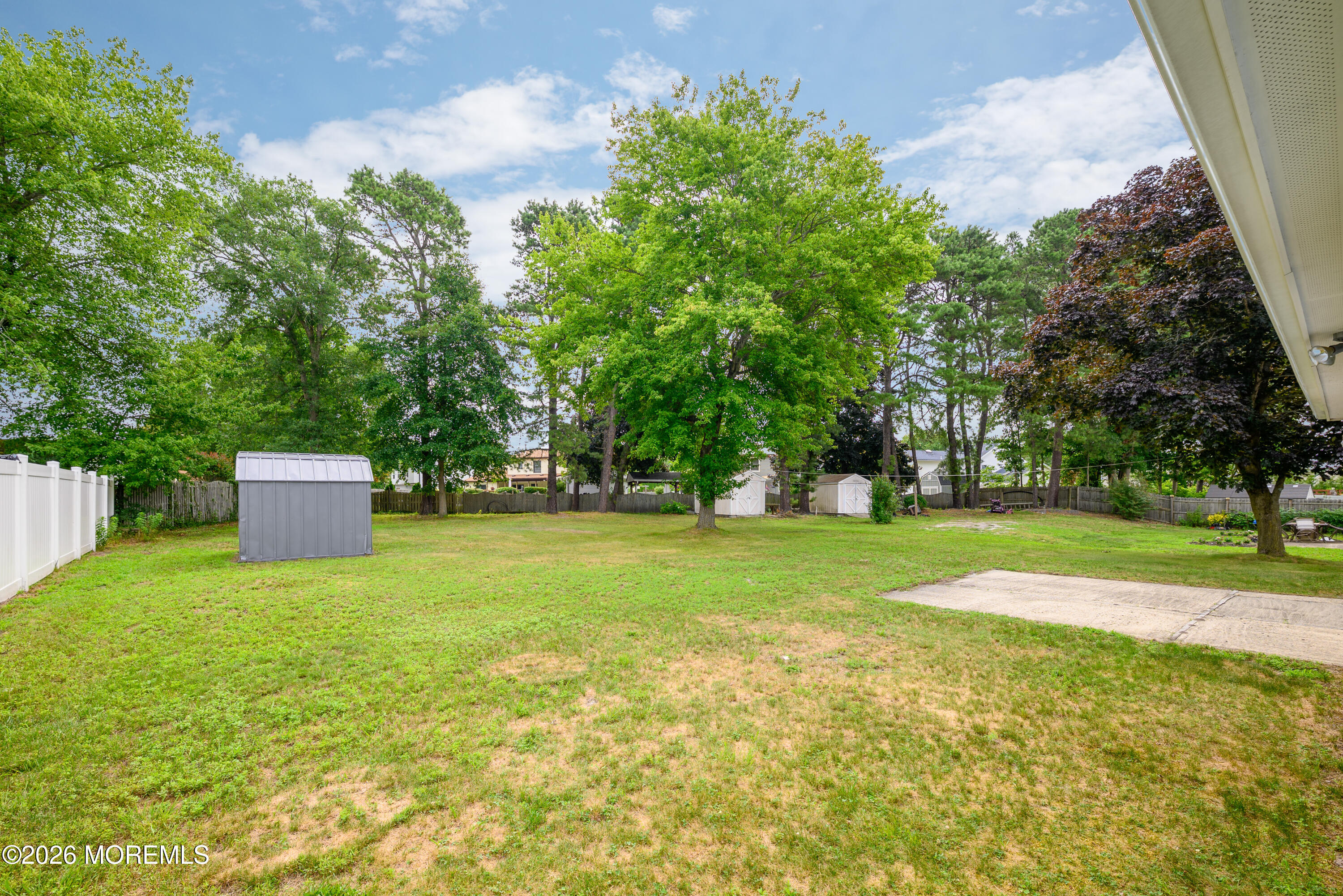 48 Starlight Road Howell NJ 07731