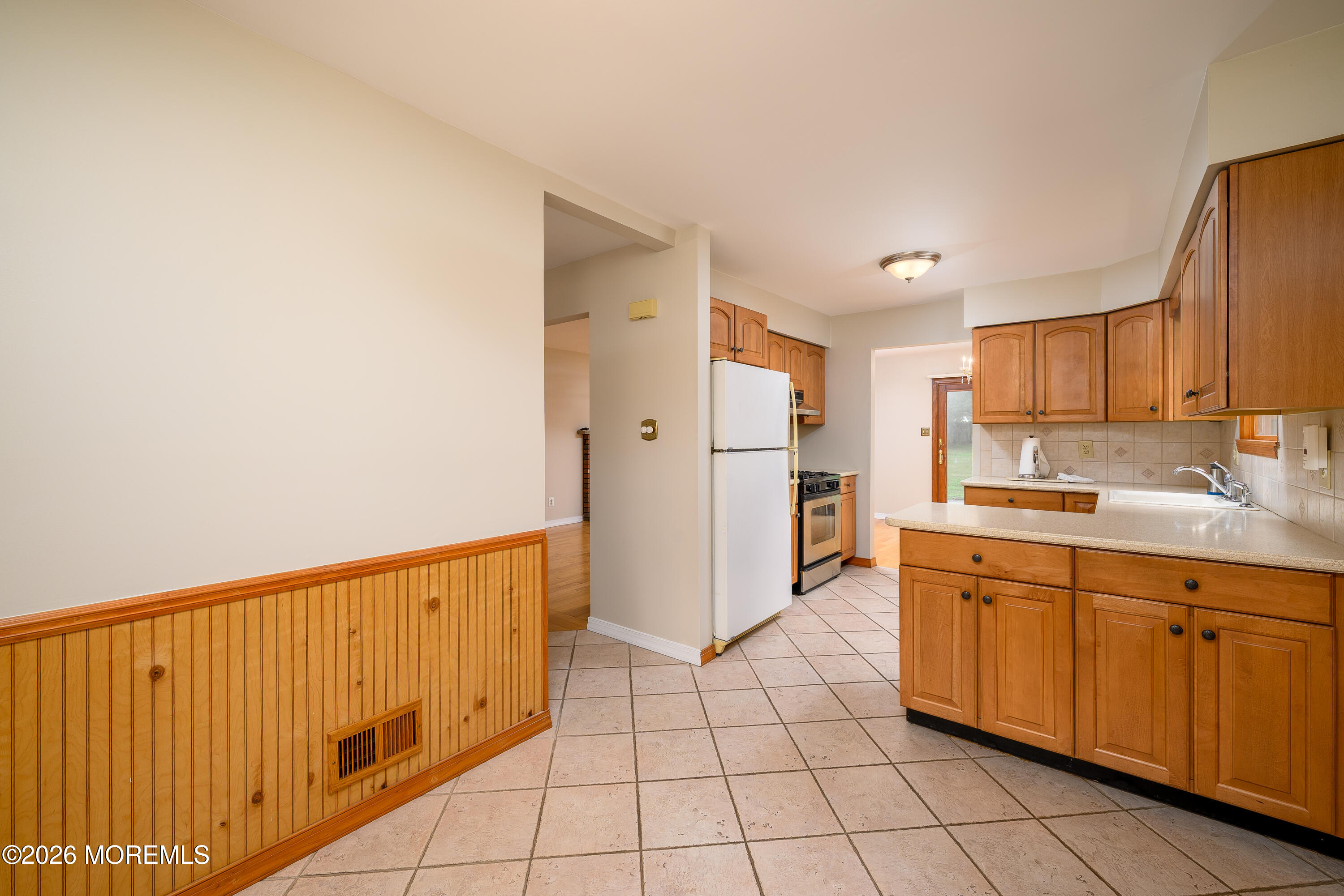 48 Starlight Road Howell NJ 07731