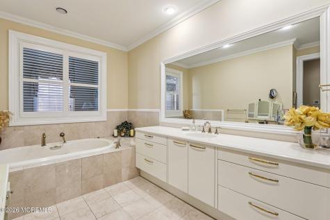 432 Oval Road Manasquan NJ 08736