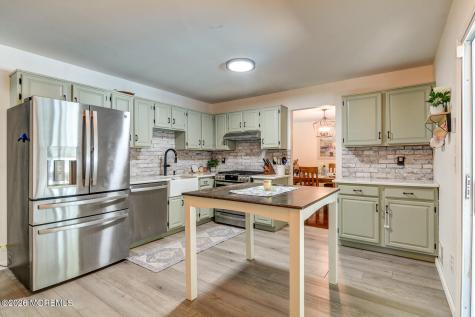 1276 Beauchamps Place Toms River NJ 08753