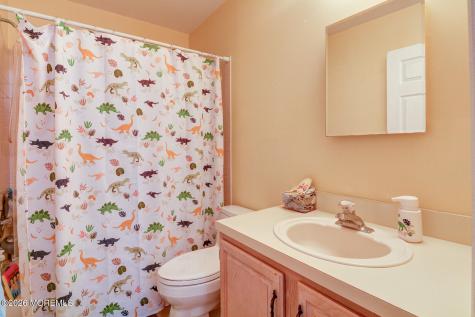1276 Beauchamps Place Toms River NJ 08753