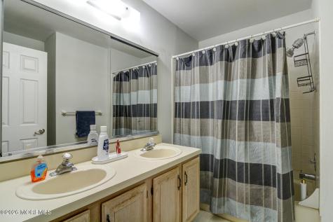 1276 Beauchamps Place Toms River NJ 08753