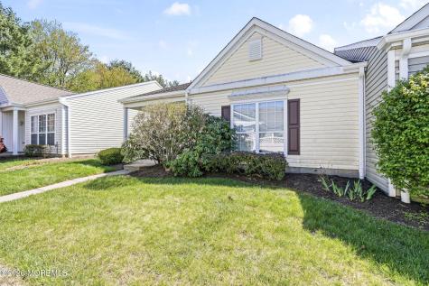 442 Bluebird Drive Monroe NJ 08831