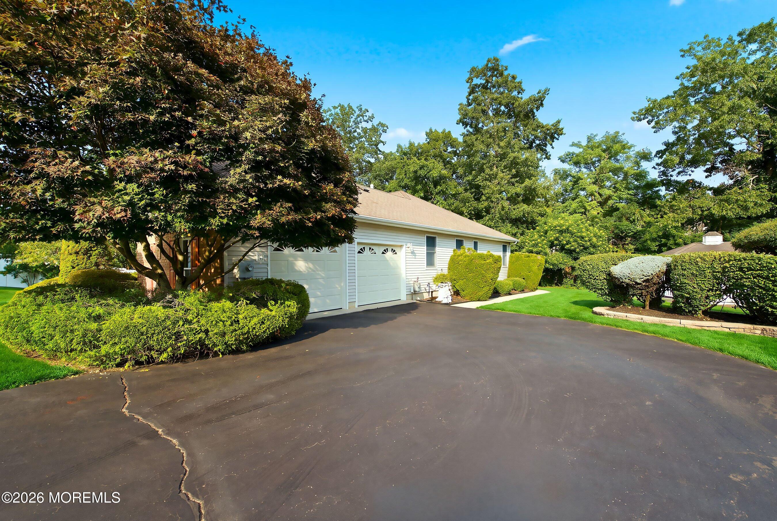 13 Laurel Lane Bayville NJ 08721