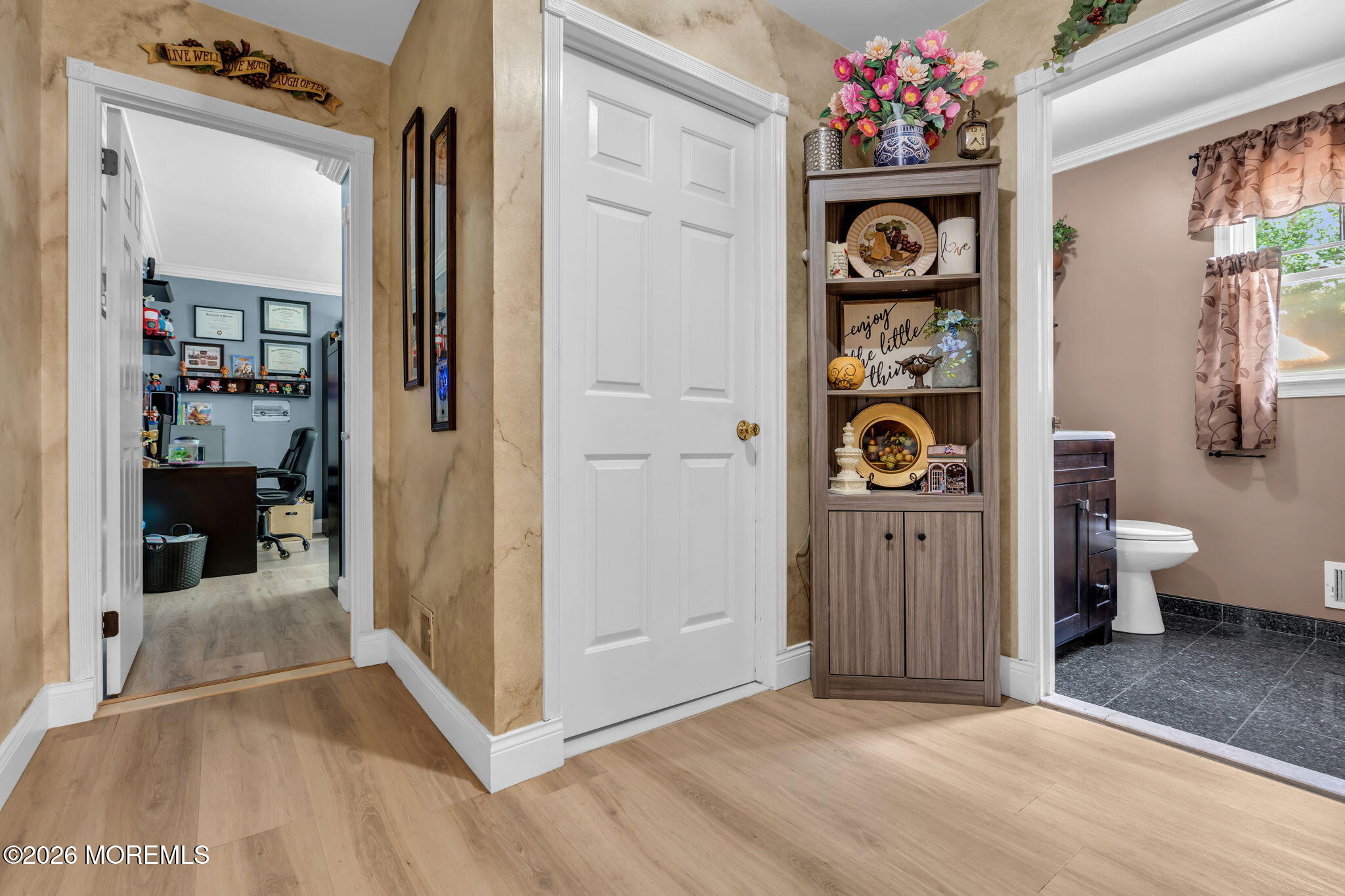 21 Ryan Road Marlboro NJ 07746