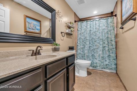 21 Ryan Road Marlboro NJ 07746