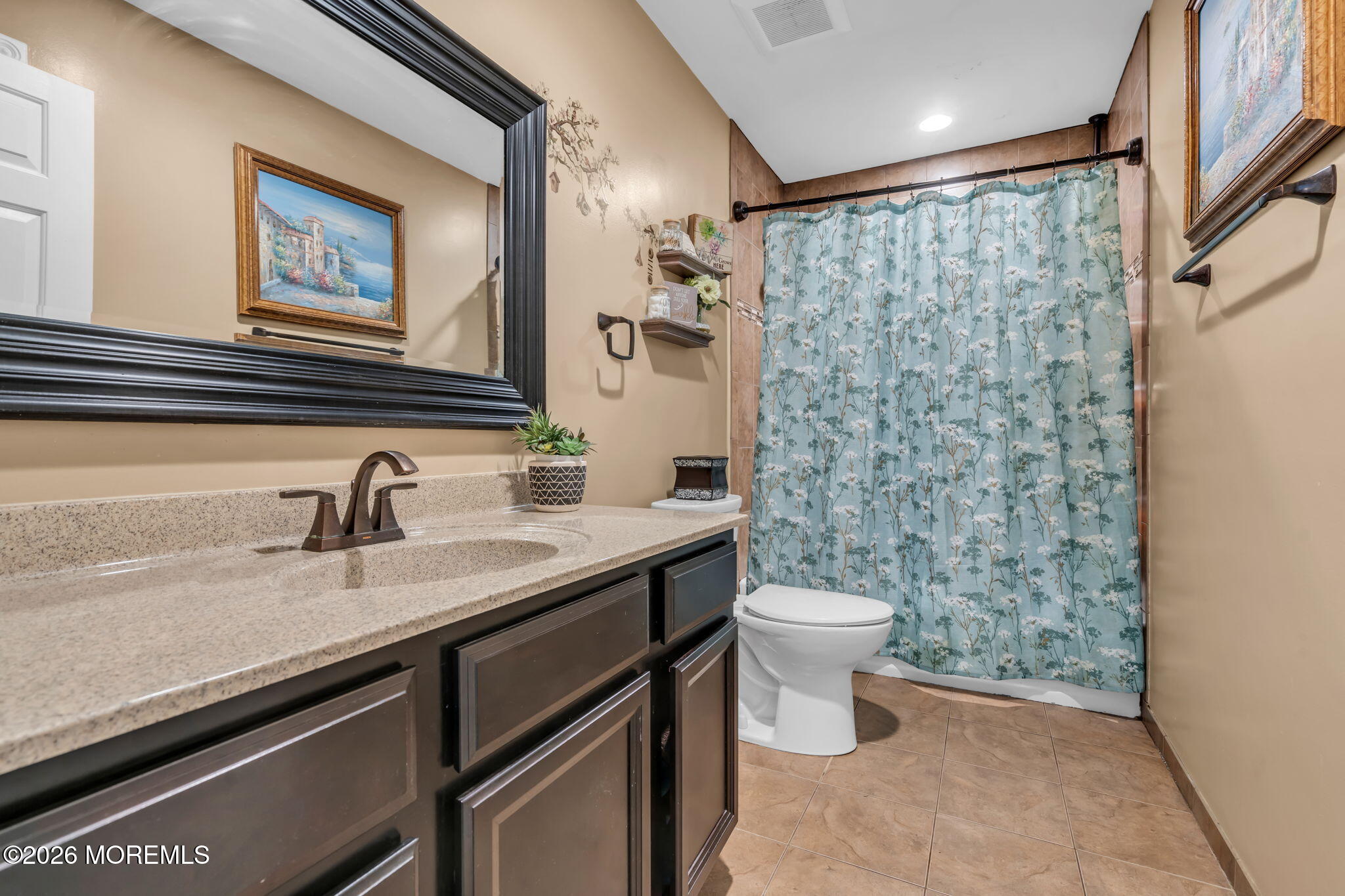 21 Ryan Road Marlboro NJ 07746