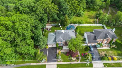 21 Ryan Road Marlboro NJ 07746