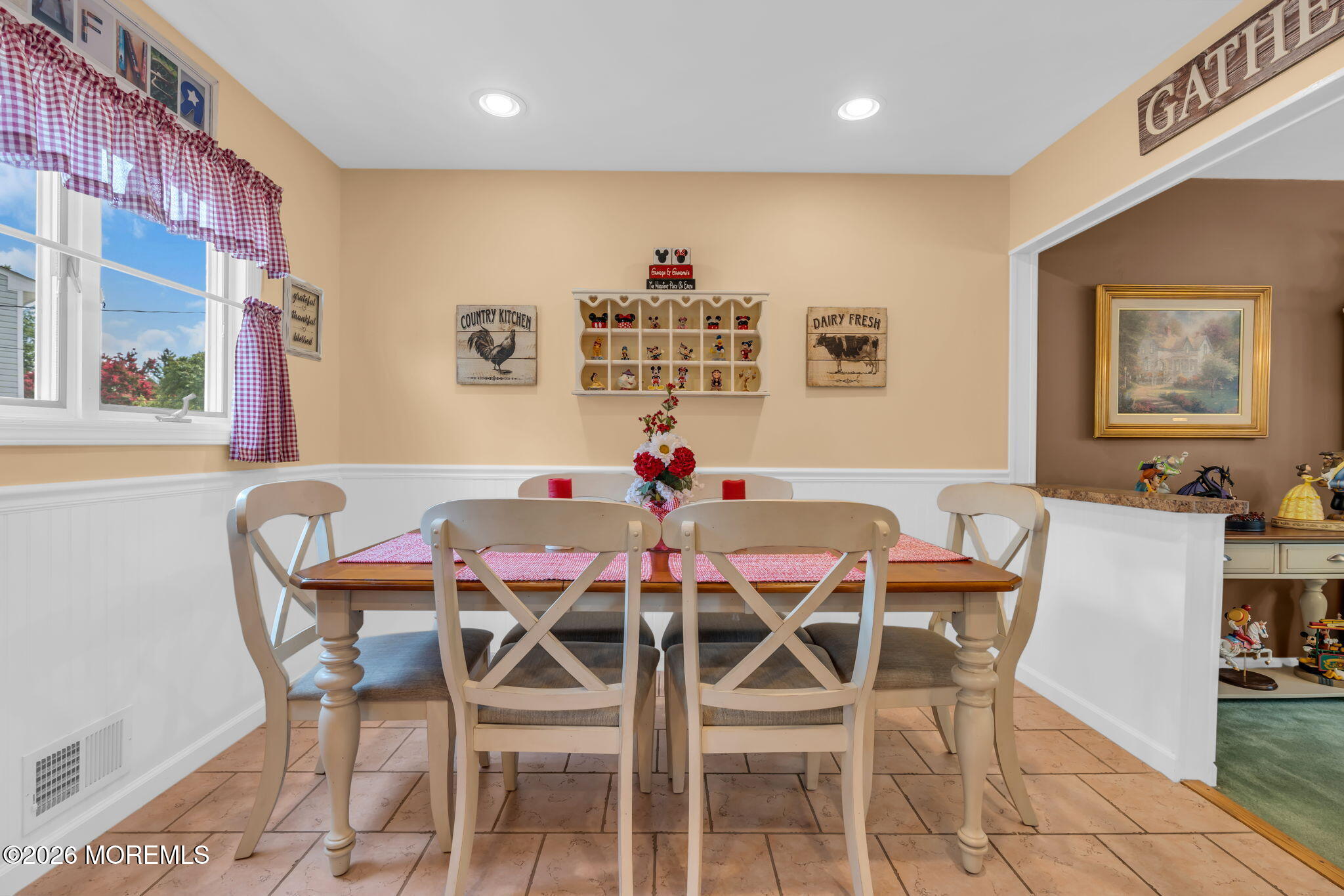 10 Garrett Place New Monmouth NJ 07748