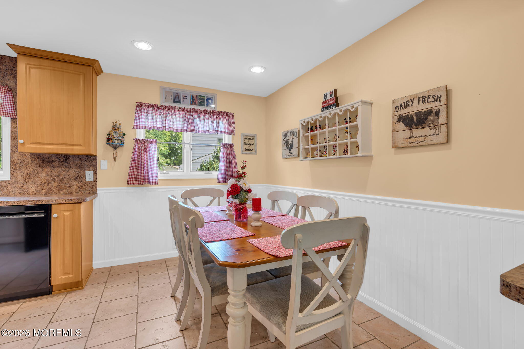 10 Garrett Place New Monmouth NJ 07748