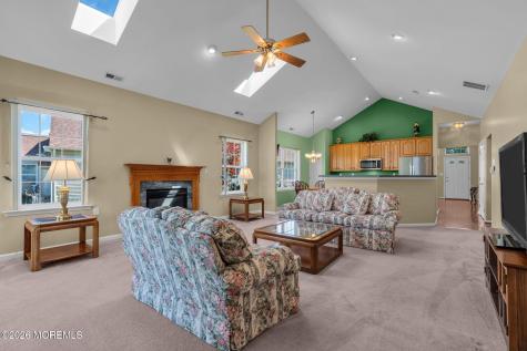 12 Neville Court Manchester NJ 08759