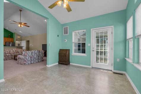 12 Neville Court Manchester NJ 08759