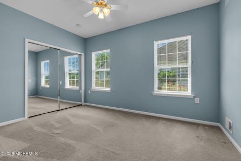 12 Neville Court Manchester NJ 08759