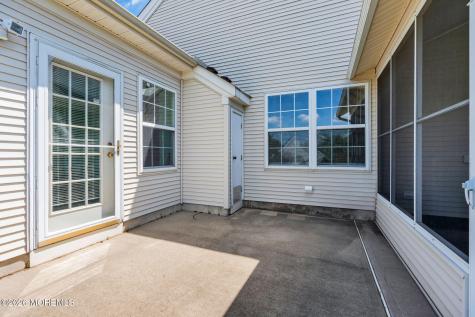 12 Neville Court Manchester NJ 08759