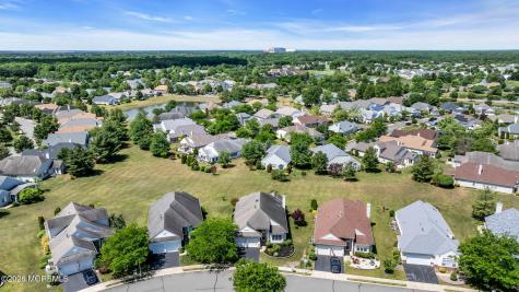 12 Neville Court Manchester NJ 08759