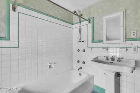 2193 Village Road Sea Girt NJ 08750