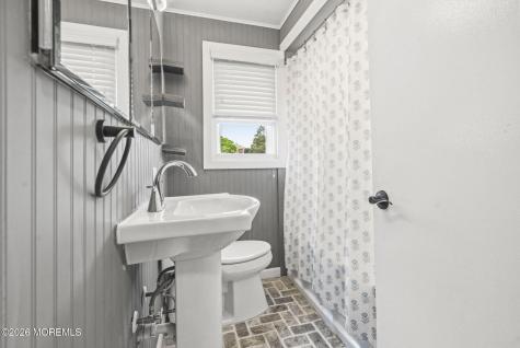 13 Mallory Way Hamilton NJ 08610