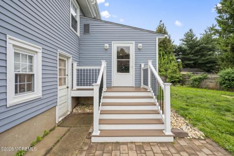 13 Mallory Way Hamilton NJ 08610