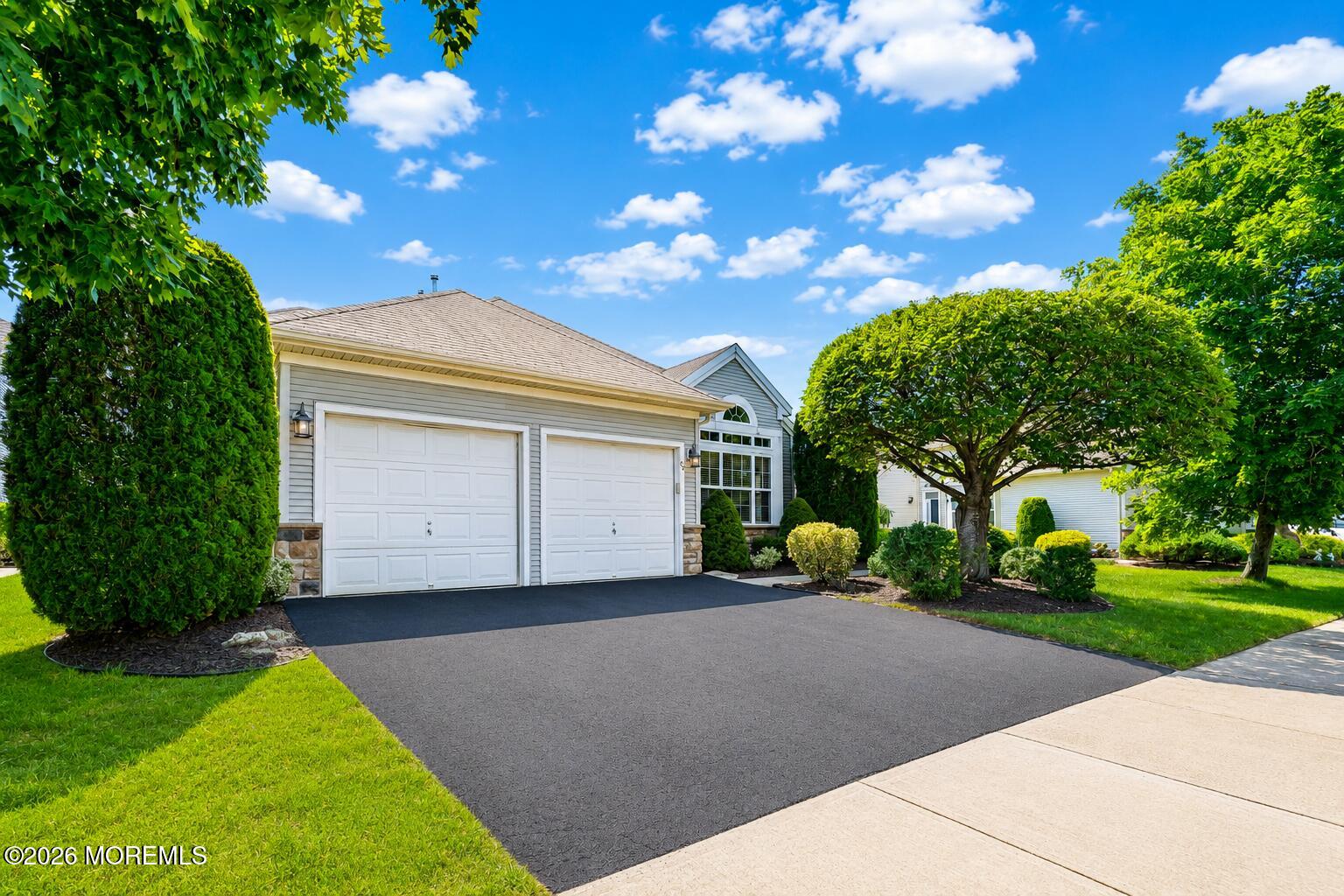 29 Arcadia Drive Manchester NJ 08759