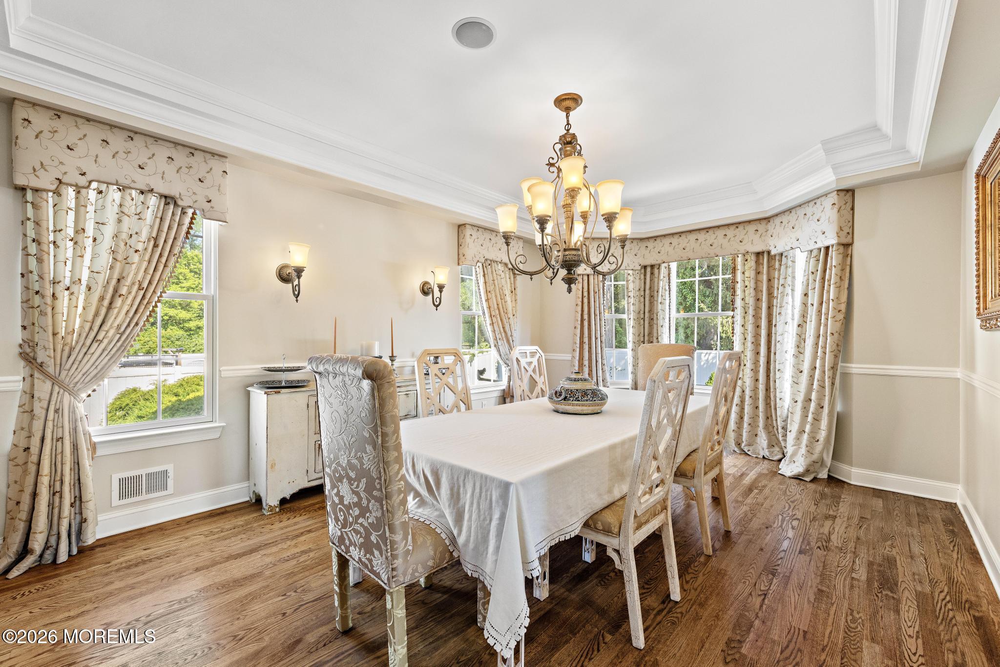 23 Taylors Run Tinton Falls NJ 07712