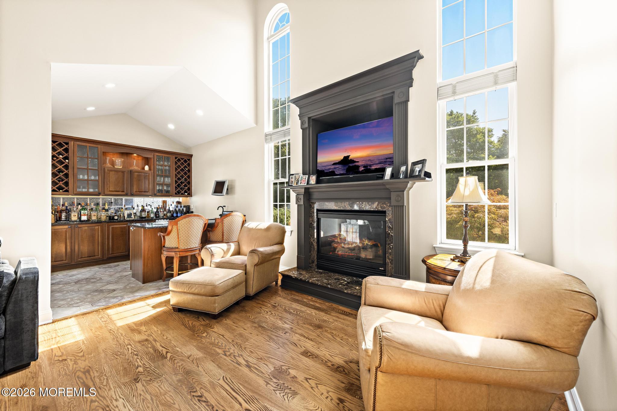 23 Taylors Run Tinton Falls NJ 07712