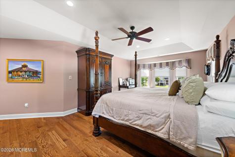 23 Taylors Run Tinton Falls NJ 07712