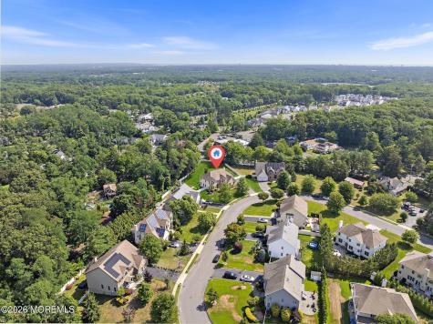23 Taylors Run Tinton Falls NJ 07712
