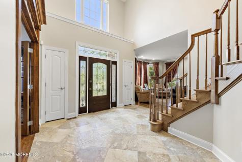 23 Taylors Run Tinton Falls NJ 07712
