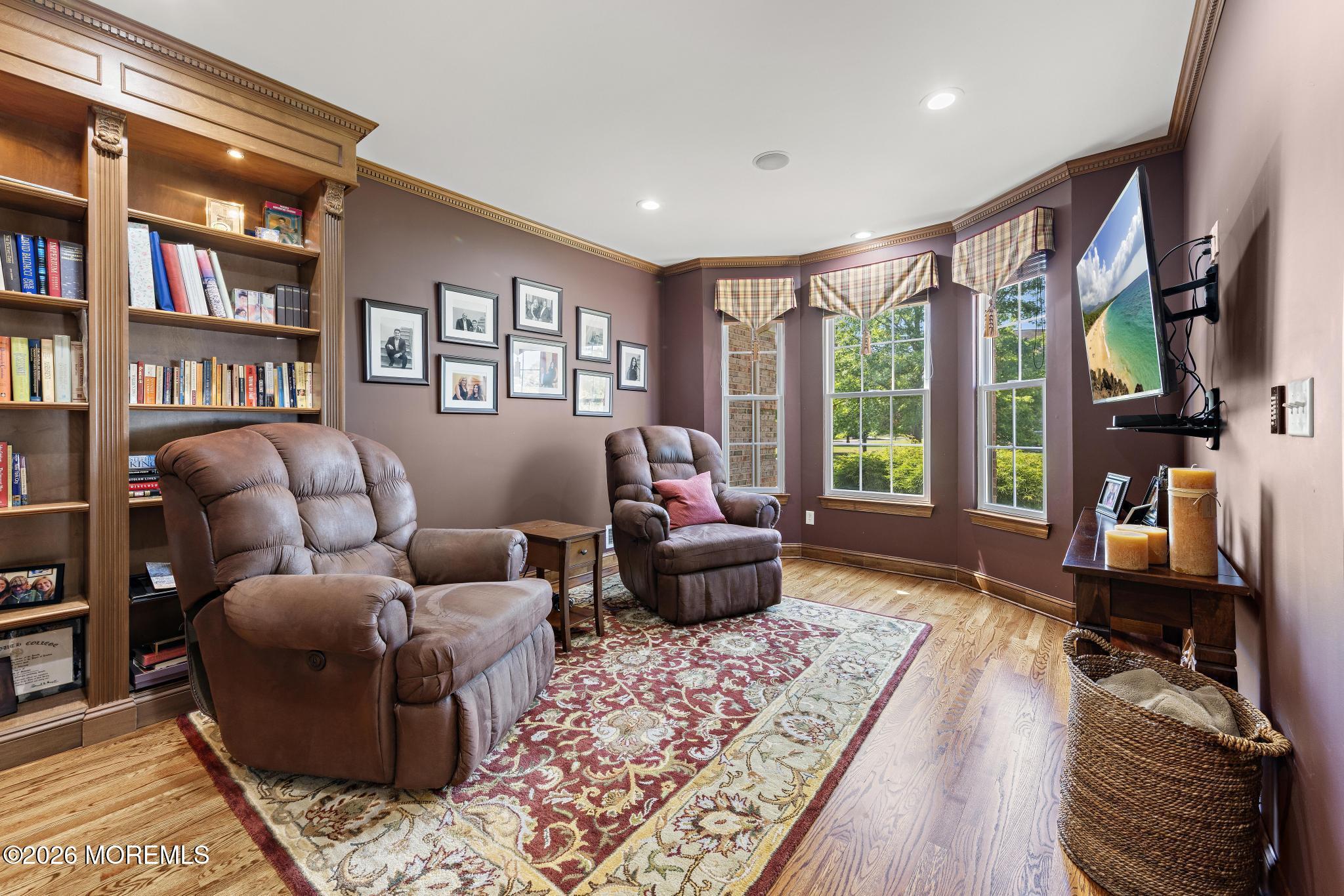 23 Taylors Run Tinton Falls NJ 07712