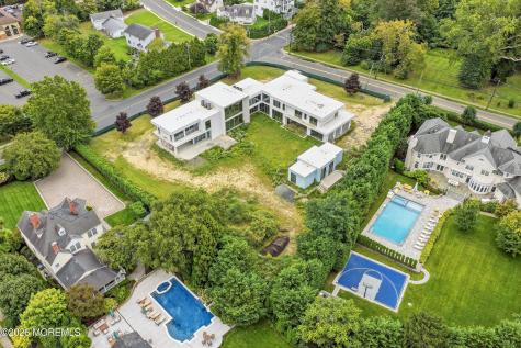 201 Park Avenue Oakhurst NJ 07755