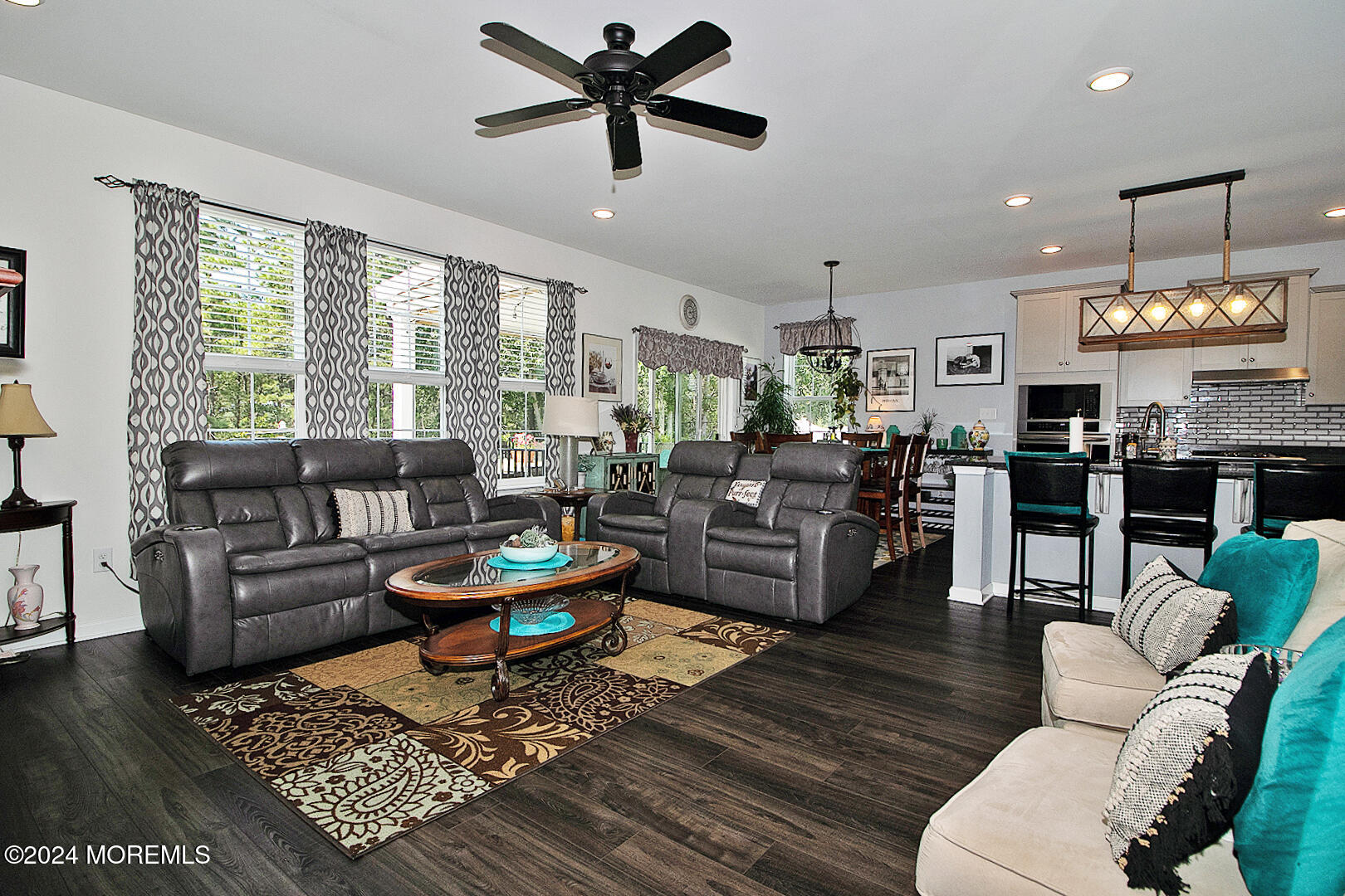 137 Emerson Lane Barnegat NJ 08005