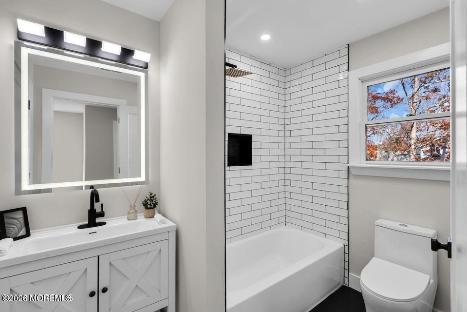 1186 Galley Avenue Manahawkin NJ 08050
