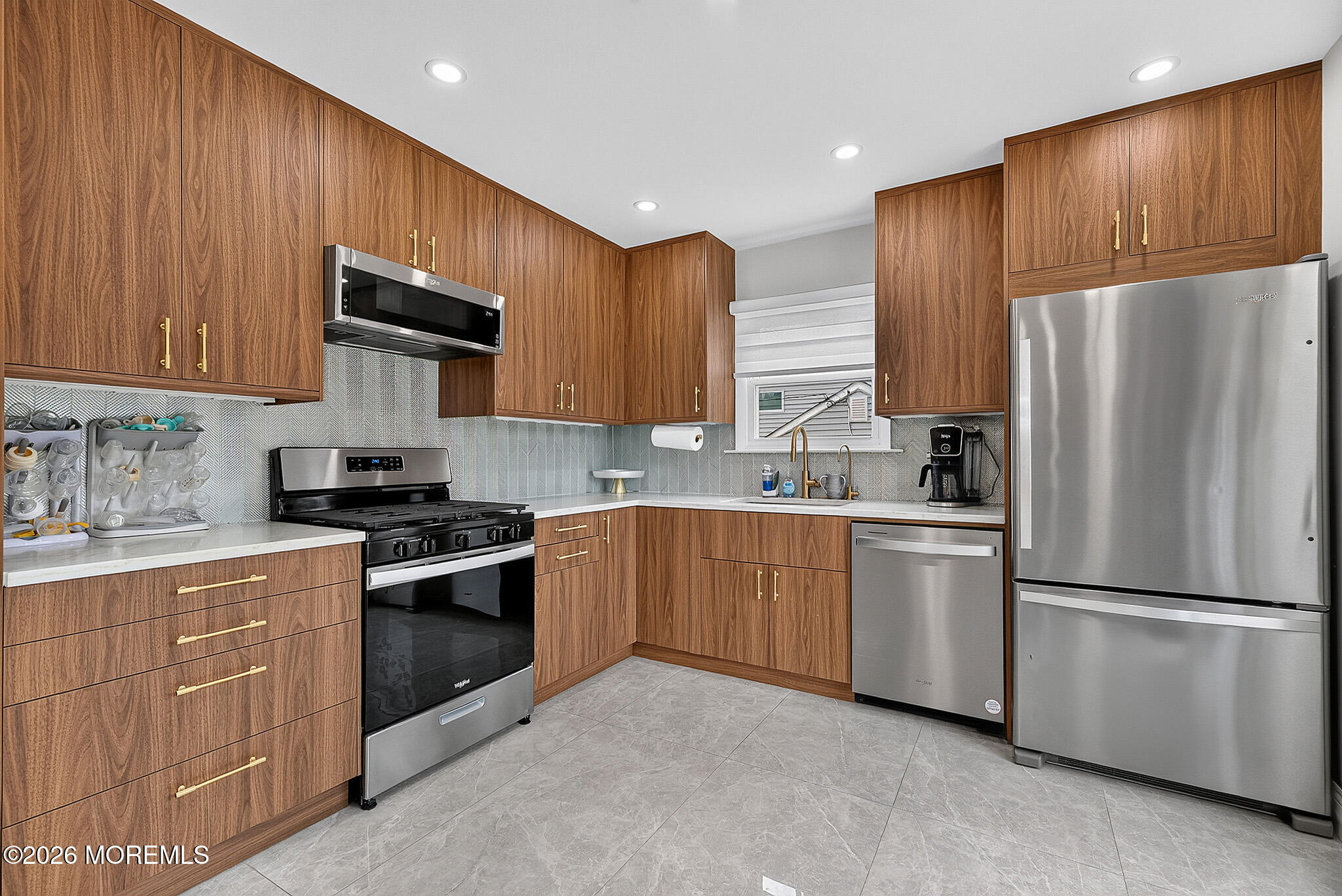 31 Peach Tree Road Oakhurst NJ 07755