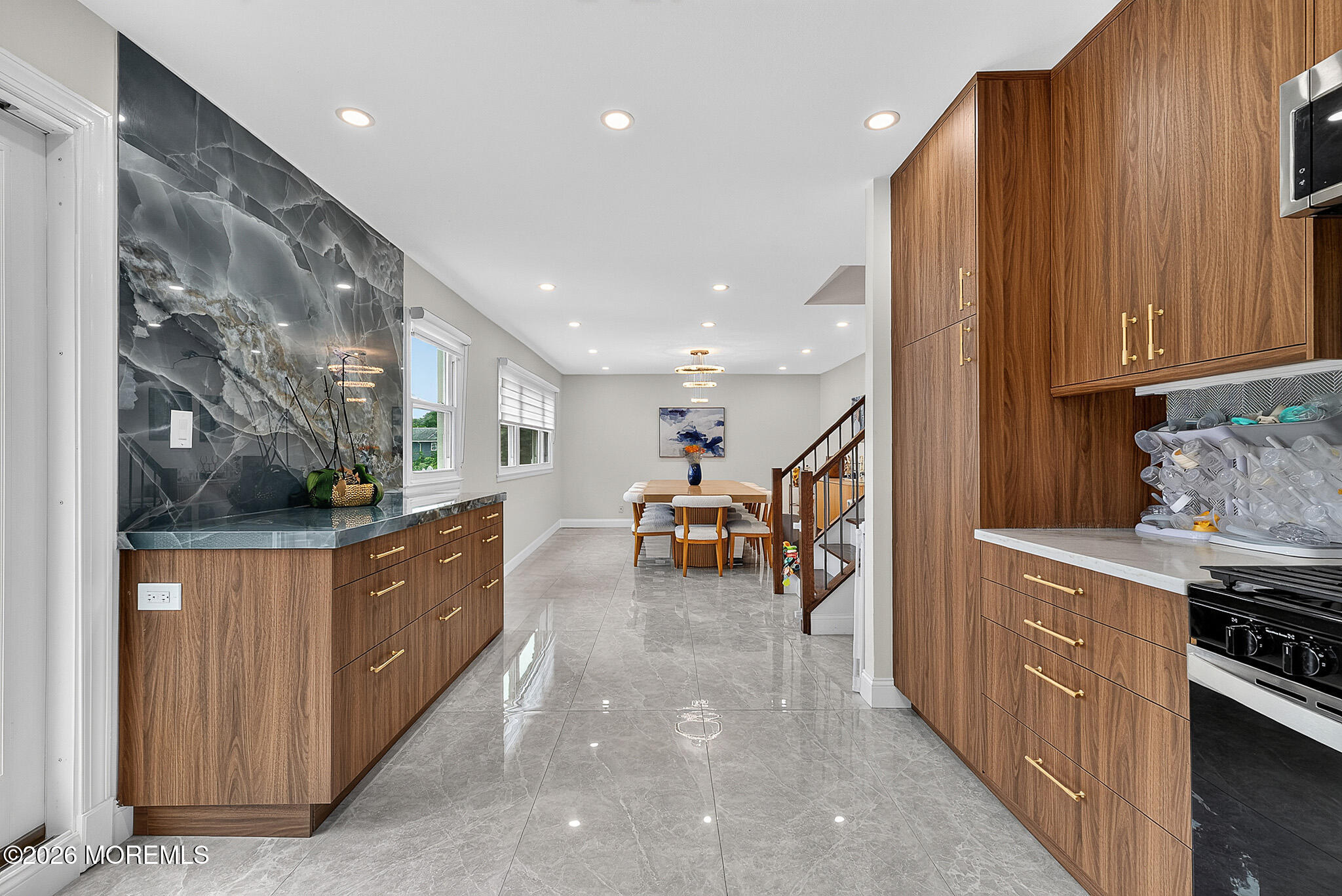 31 Peach Tree Road Oakhurst NJ 07755