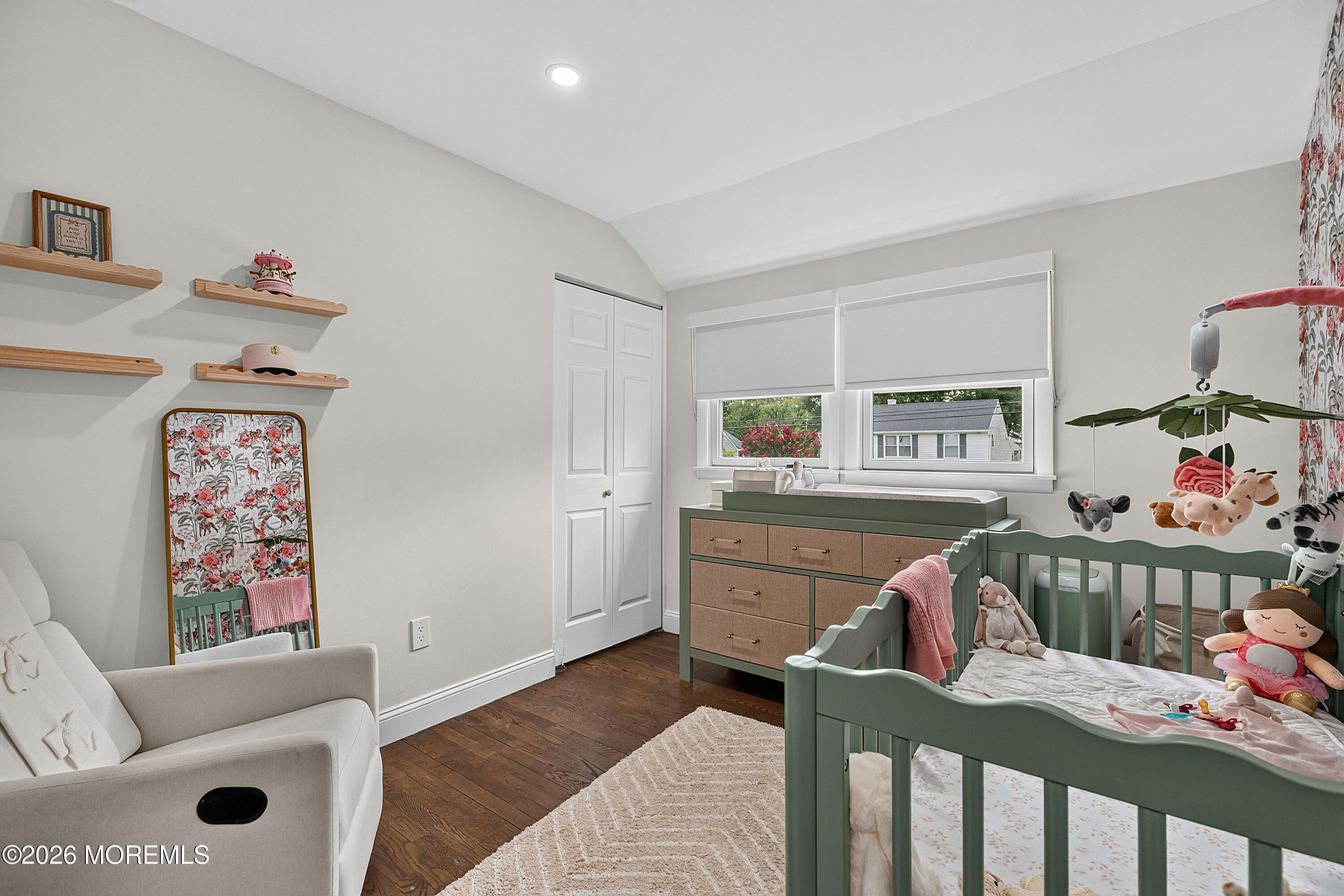 31 Peach Tree Road Oakhurst NJ 07755
