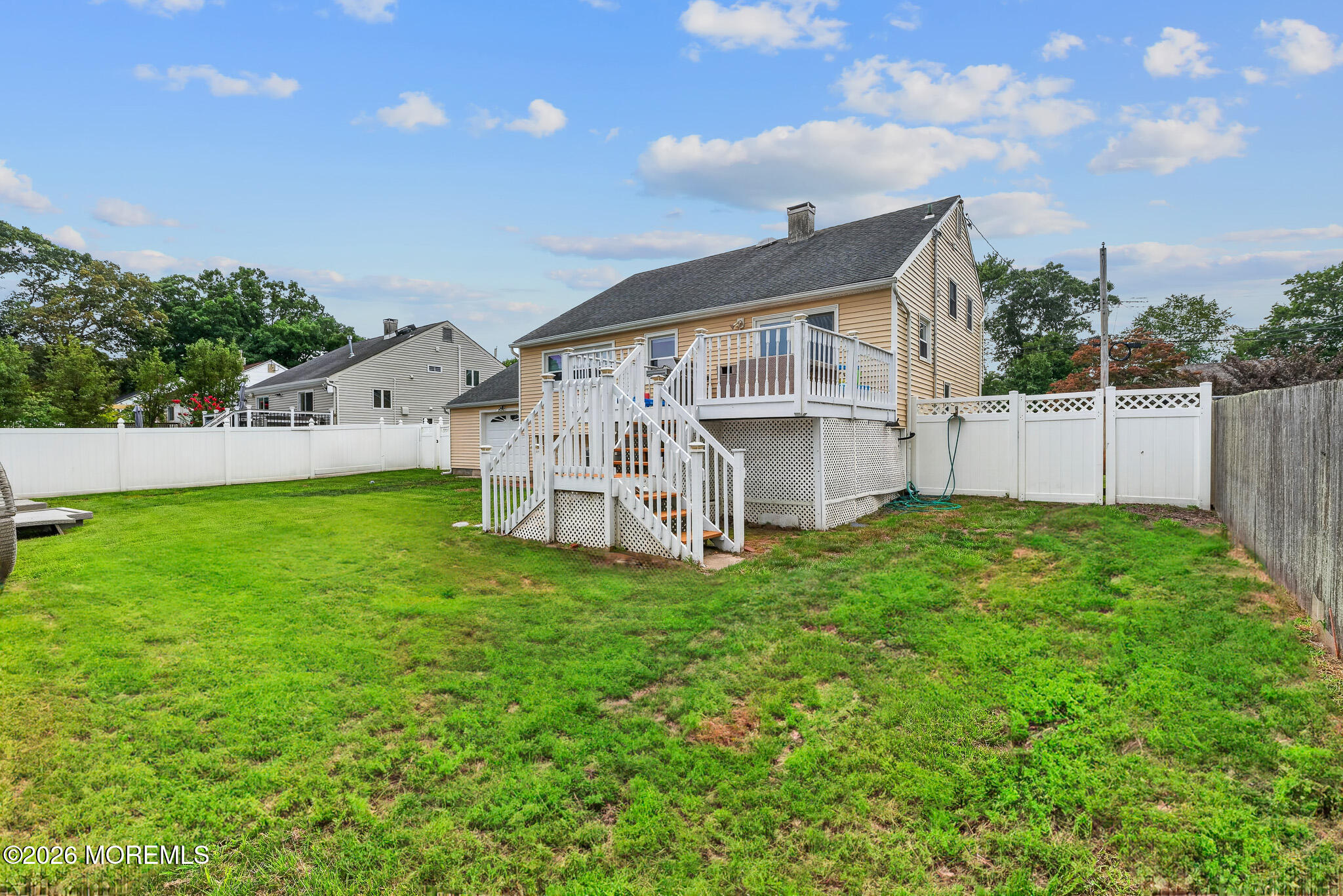 31 Peach Tree Road Oakhurst NJ 07755