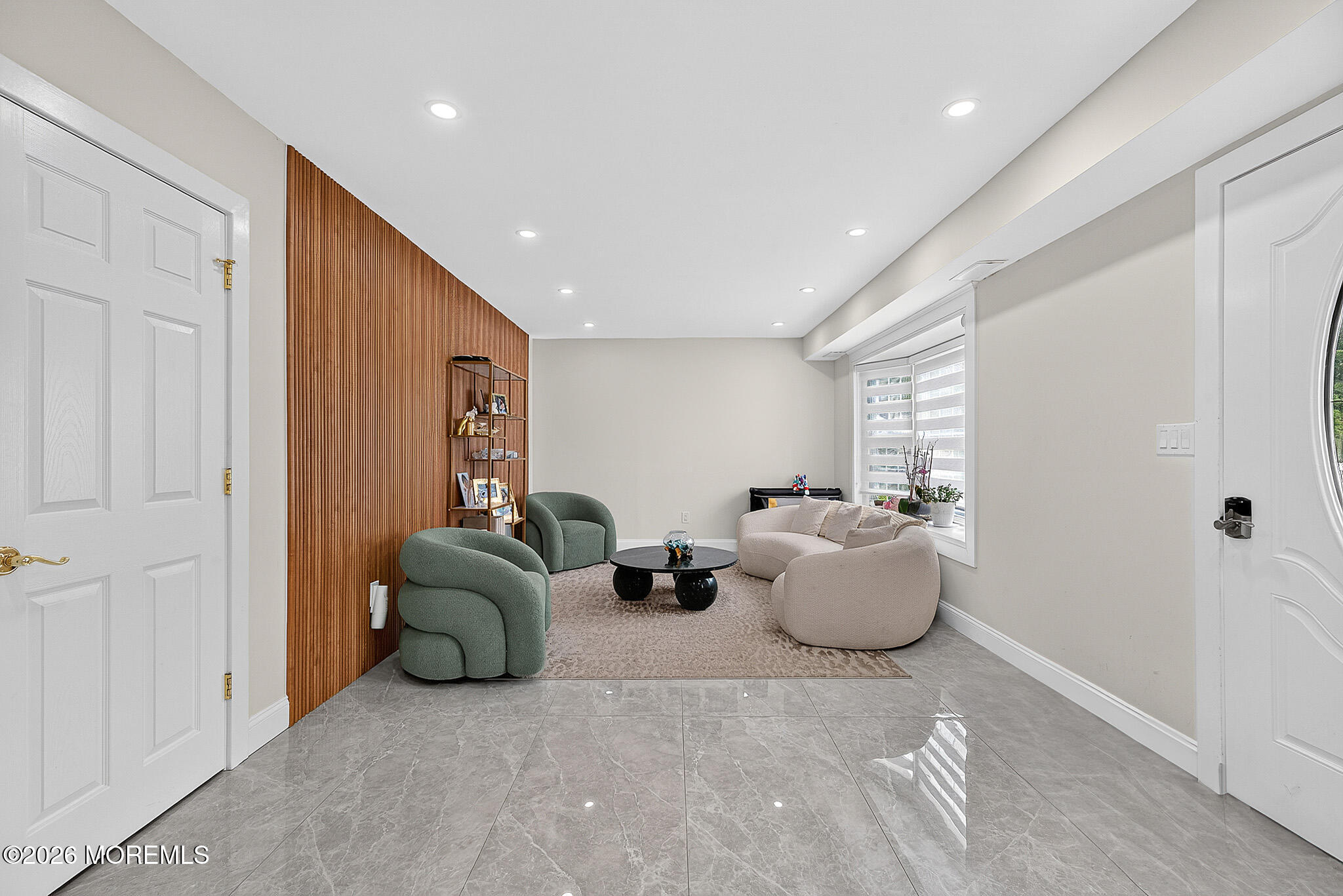 31 Peach Tree Road Oakhurst NJ 07755