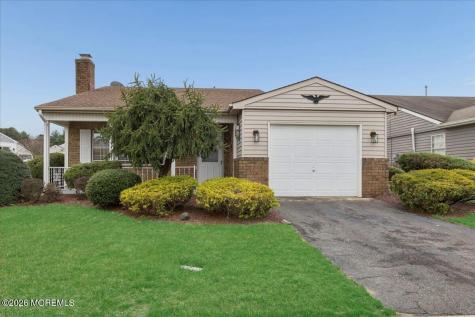 15 Buckingham Drive N Manchester NJ 08759