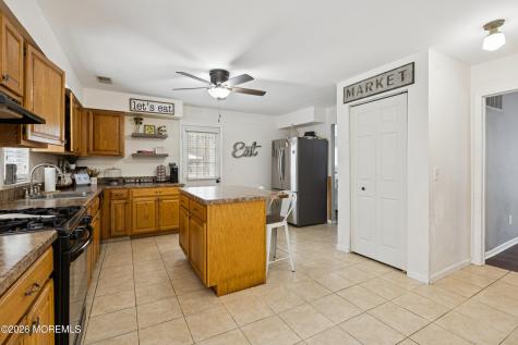 12 Crest Road Jackson NJ 08527